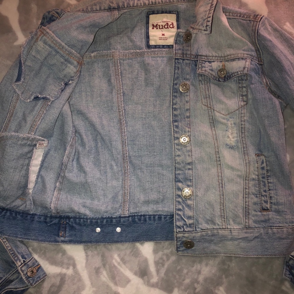 Light denim jean jacket